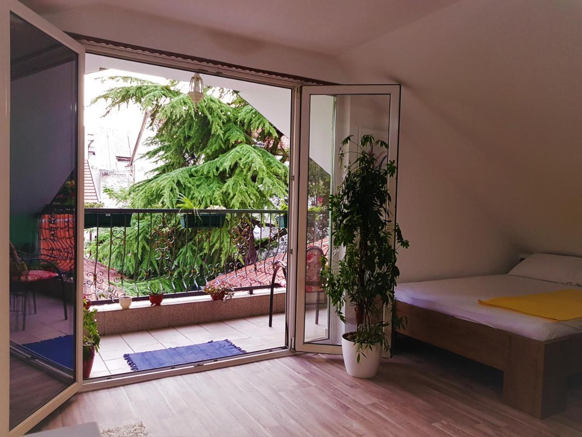 Sun'S Ray Apartment Mostar Luaran gambar