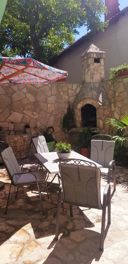 Sun'S Ray Apartment Mostar Luaran gambar